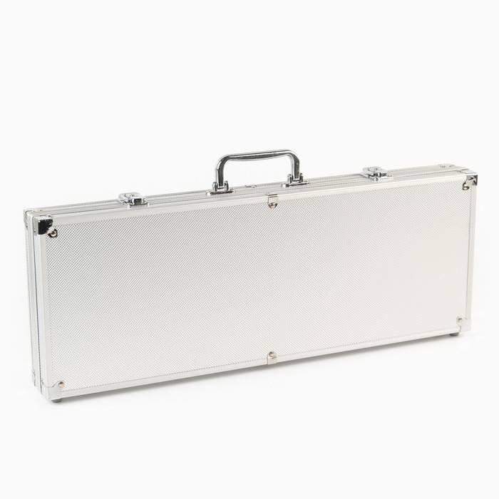 Покер в металлическом кейсе (2 колоды, фишки 500 шт. б/номинала, 5 кубиков), 20.5×56 см